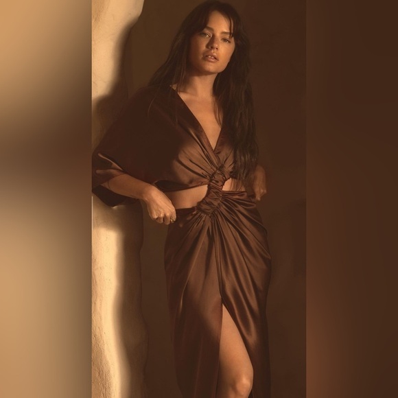 SUBOO Tate Satin Front Cross Draped Maxi Dress Small - Picture 5 of 12